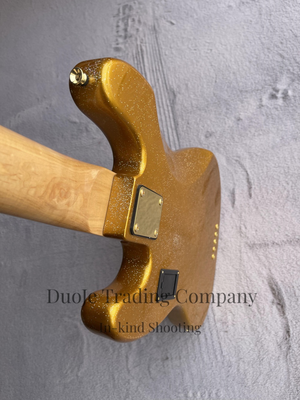Basse à 4 cordes dorée scintil - Bass Guitar Fretless avis et prix