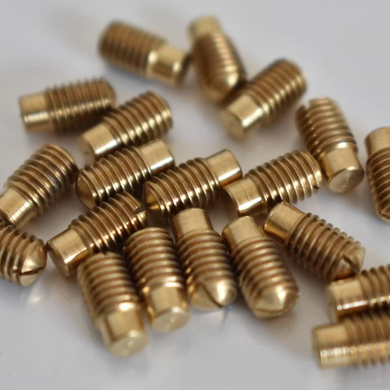Vis de réglage pour saxophone, - Musical Instrument Repairs avis et prix
