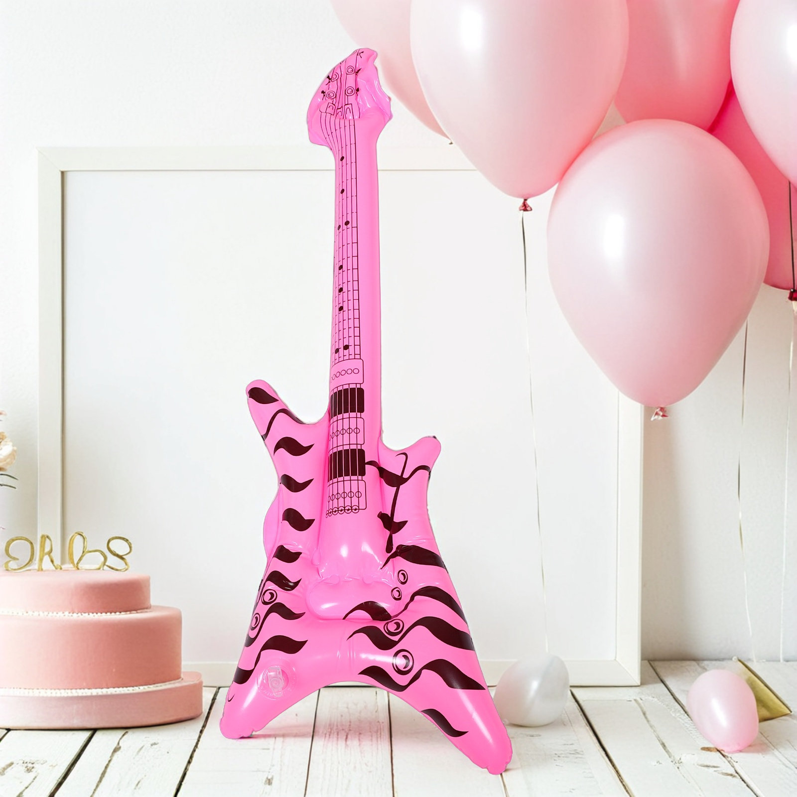 Guitare rock and roll gonflabl - Musical Instrument That You Blow Into avis et prix