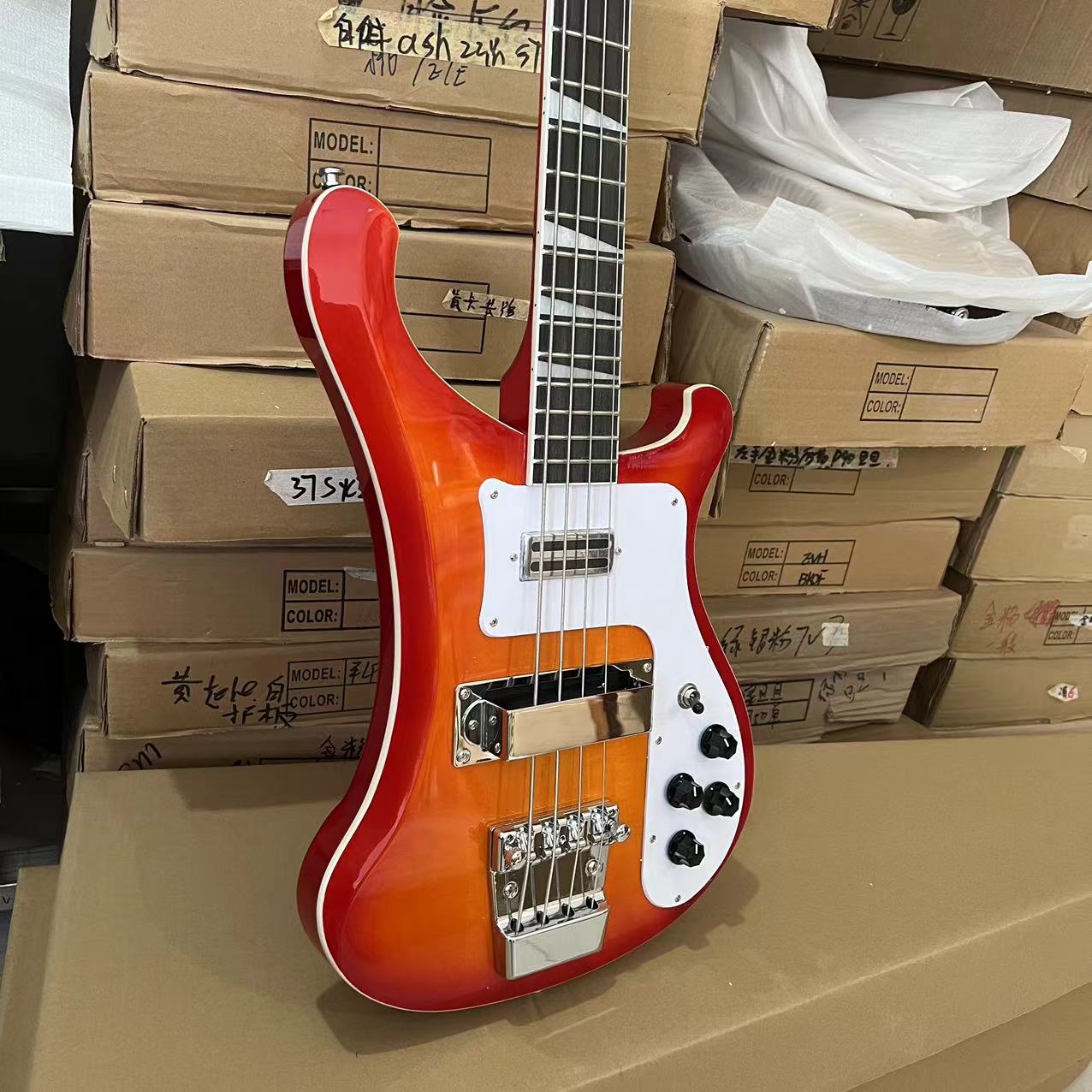 Nouvelle guitare basse 2026, C - Bass Guitar Fretless avis et prix