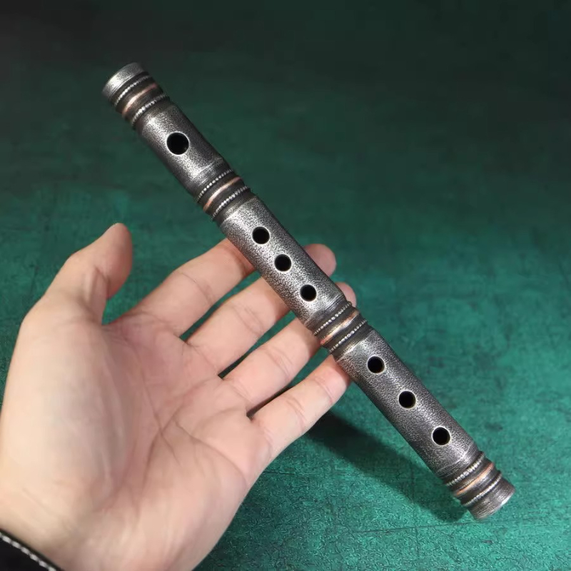 Flûte transversale traditionne - Musical Instrument That You Blow Into avis et prix