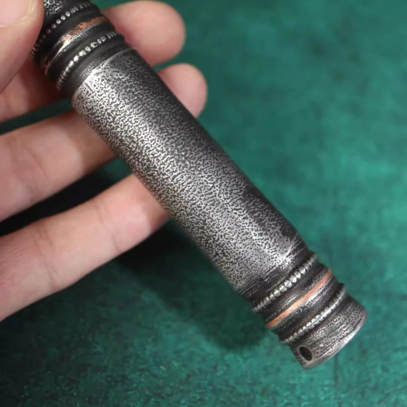 Flûte transversale traditionne - Musical Instrument That You Blow Into avis et prix
