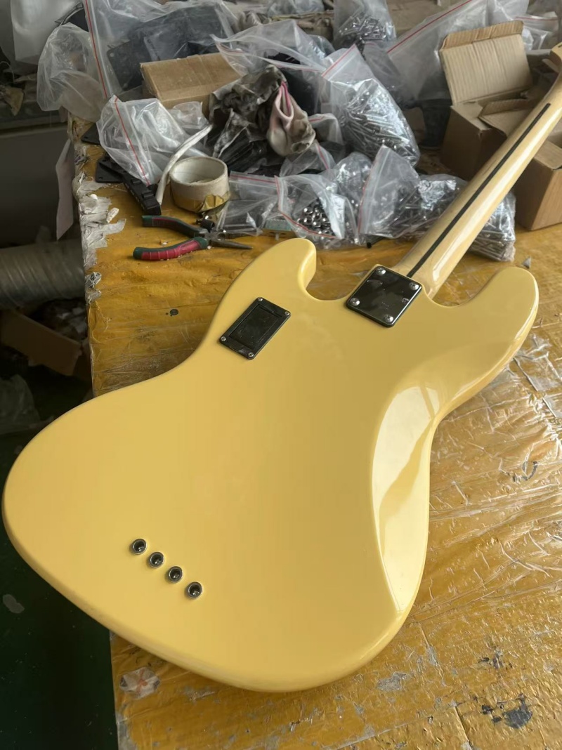 Basse électrique personnalisée - Bass Guitar Fretless avis et prix